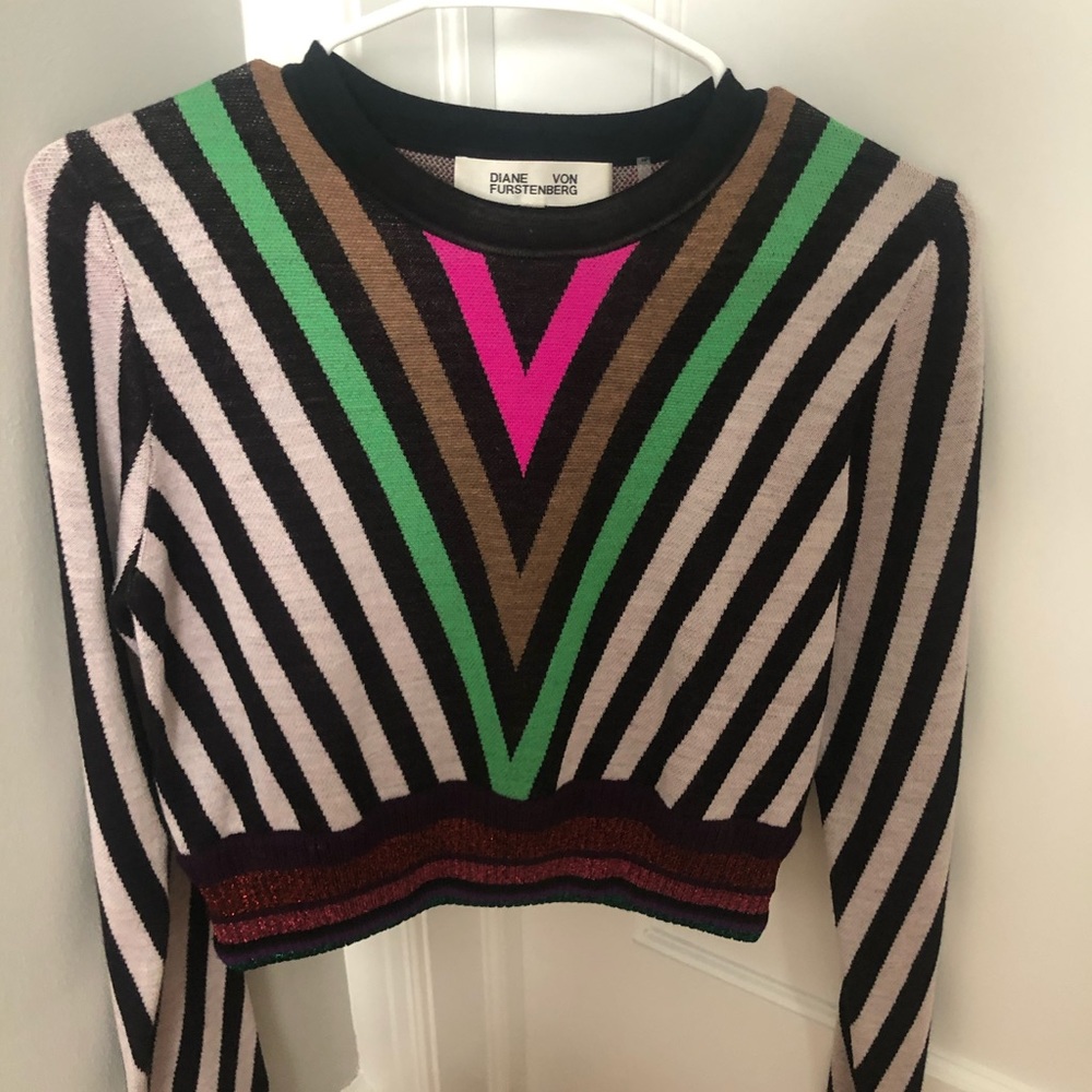 Diane von Furstenburg sweater, size small